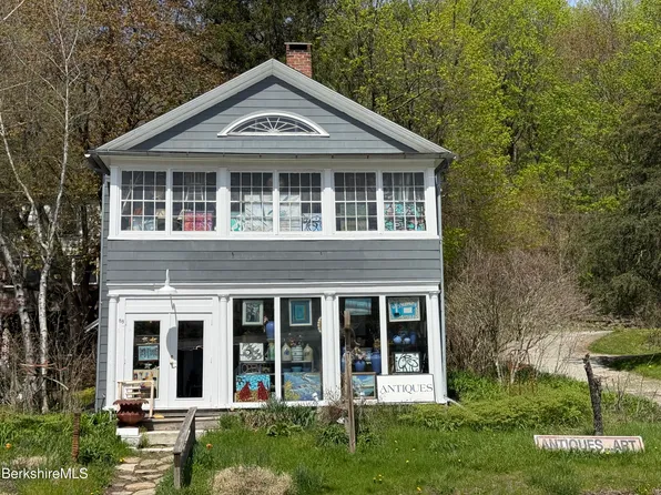 88-90 S Main St, Great Barrington, MA 01230