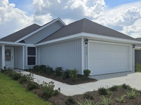 6662 Kettles St, Panama City, FL 32404