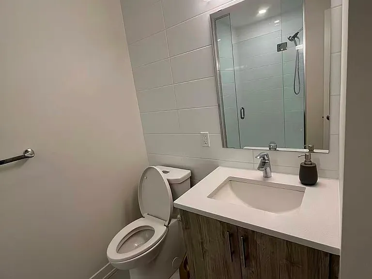 530 De Mazenod Ave #303 — Photo 13