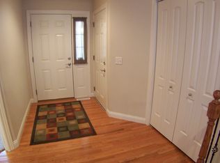2815 Villa Ct, Bettendorf, IA 52722