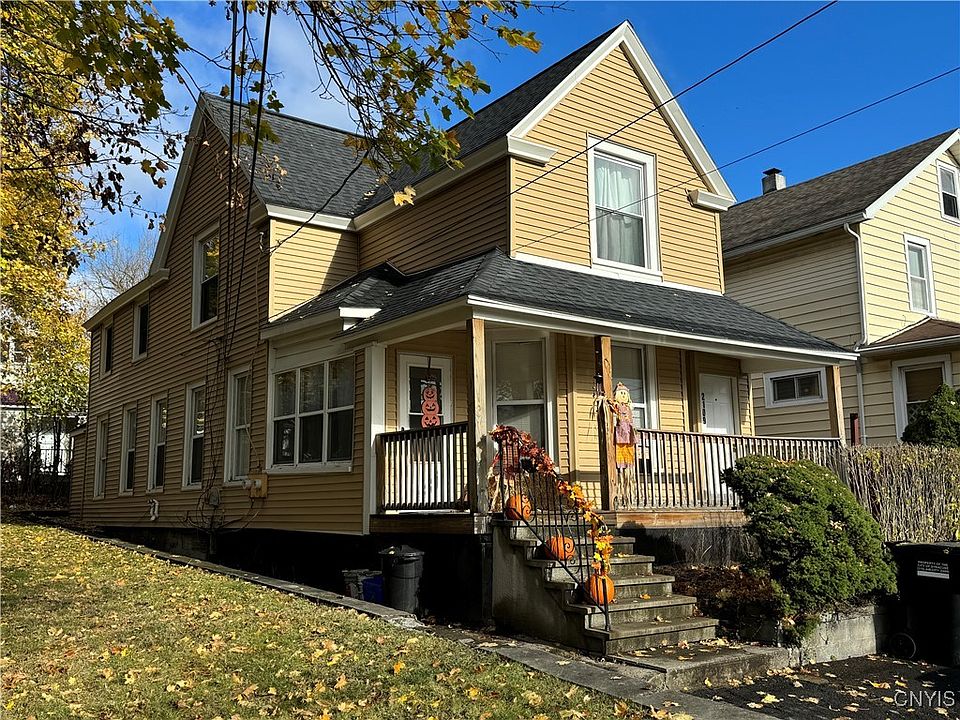 1st image of 2107 Burnet Ave