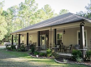 5485 Old River Rd, Baker, FL 32531