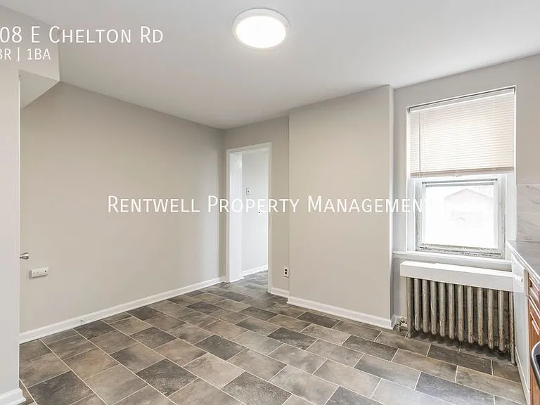 108 E Chelton Rd — Photo 5