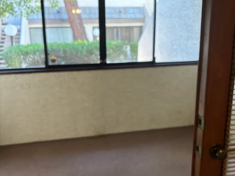 enclosed room off master bedroom