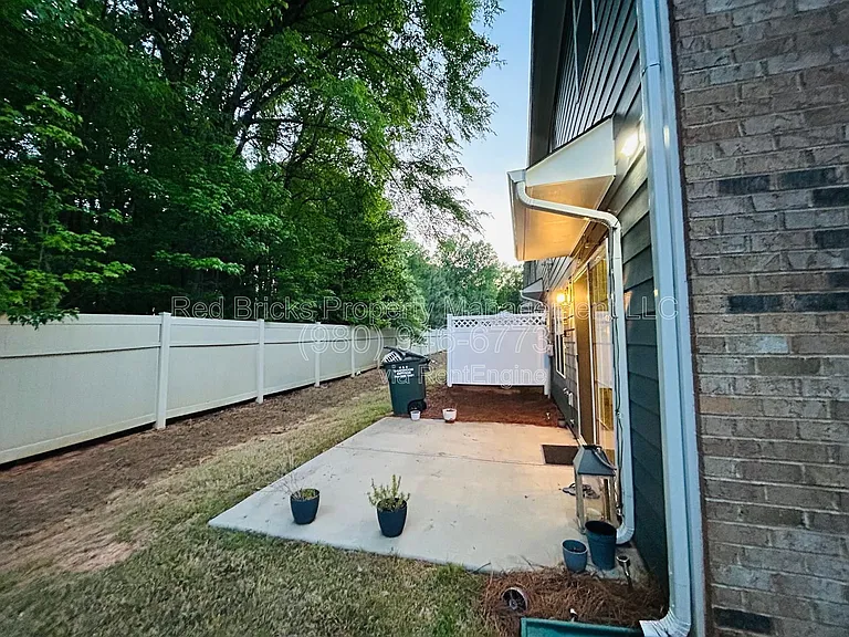 9315 Grand Valley Dr — Photo 39