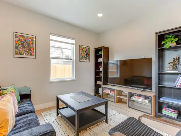 3674 S Logan St #Id1385649p, Englewood, CO 80113