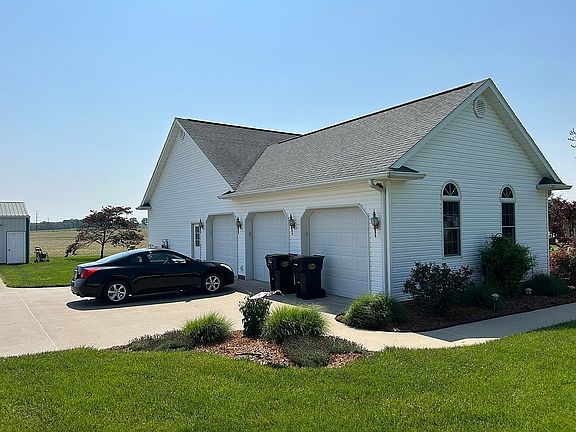 Exterior 1
