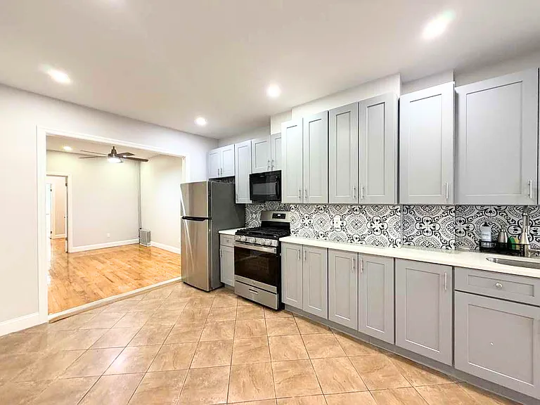 215 Saint Nicholas Ave #1L — Photo 14