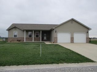 948 W 4th St, Aviston, IL 62216