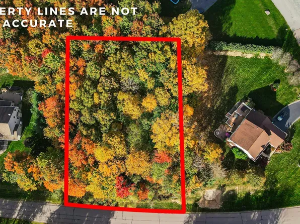 208 Birchwood Ln, Jefferson Township, PA 18436