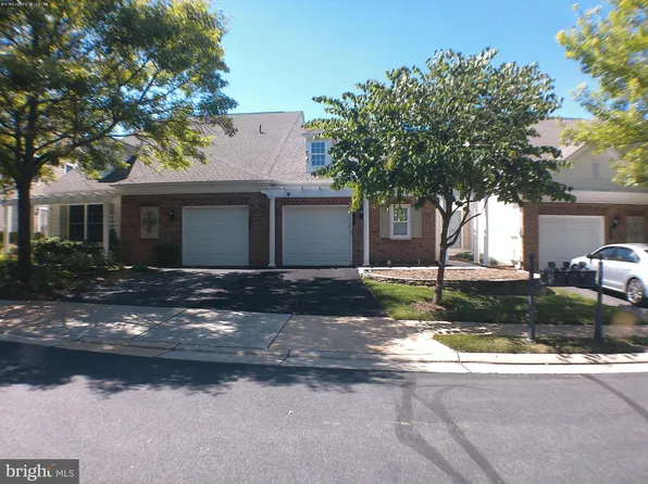 44398 Maltese Falcon Sq, Ashburn, VA 20147
