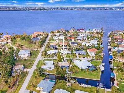 12747 Chatham DR, Fort Myers, FL, 33908
