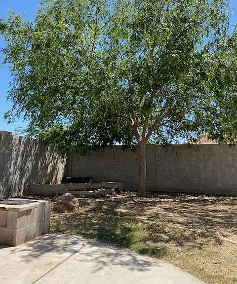 1301 W 17th Ave — Photo 3