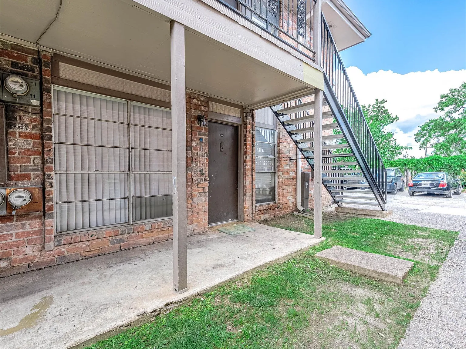 1 bed, 1.0 bath, 626 sqft, $875 — Photo 2