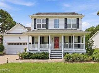 101 Madison Bay Dr, Beaufort, NC 28516
