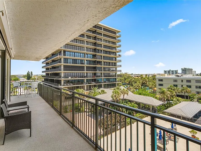 7650 Bayshore Dr #401 — Photo 33