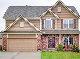 8911 NE 101st St, Kansas City, MO 64157