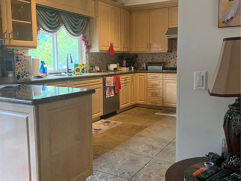 16891 Avenida De Santa Ynez — Photo 18
