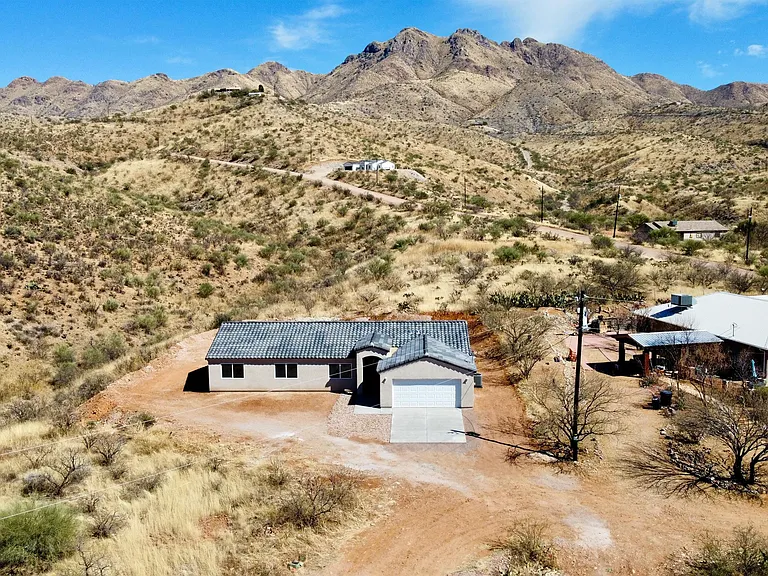 1563 Ovalo Ct — Photo 4