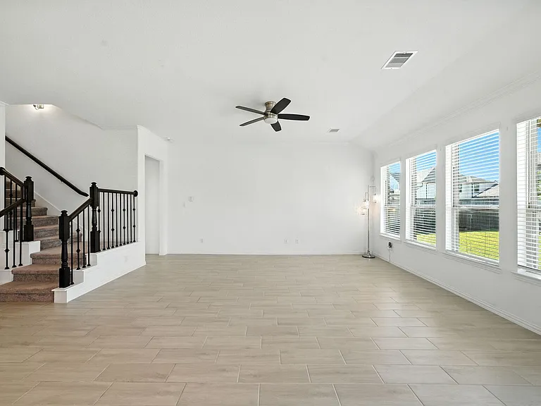 15011 Old Horseshoe Lake Dr — Photo 7