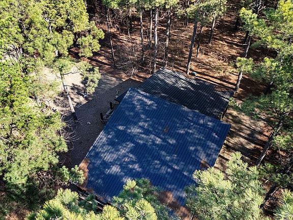 4th image of 866 Camp Ranch Rd