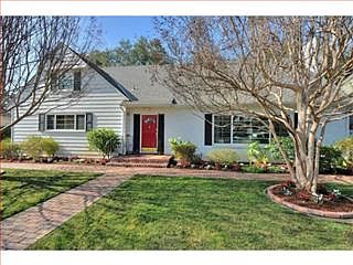 3rd image of 1323 Glen Eyrie Ave