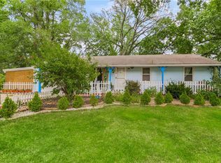 5521 N Wayne Ave, Kansas City, MO 64118