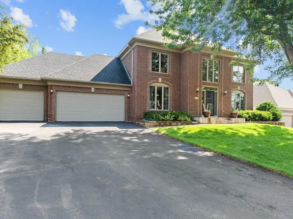 427 Ramsey Ave, Carver, MN 55315