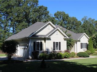 162 S Hemingway Ct, Advance, NC 27006