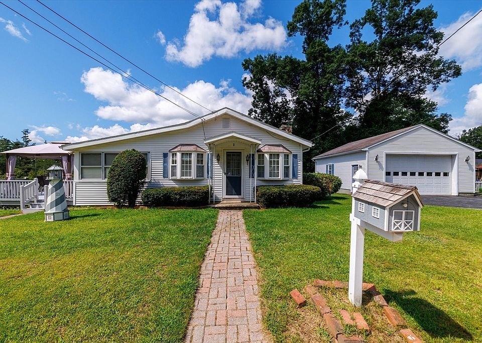 1st image of 1 Freeman Ave