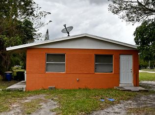 1604 Avenue #B, Fort Pierce, FL 34950