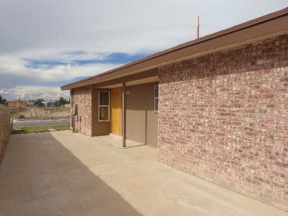 3rd image of 14588 Achim Dr