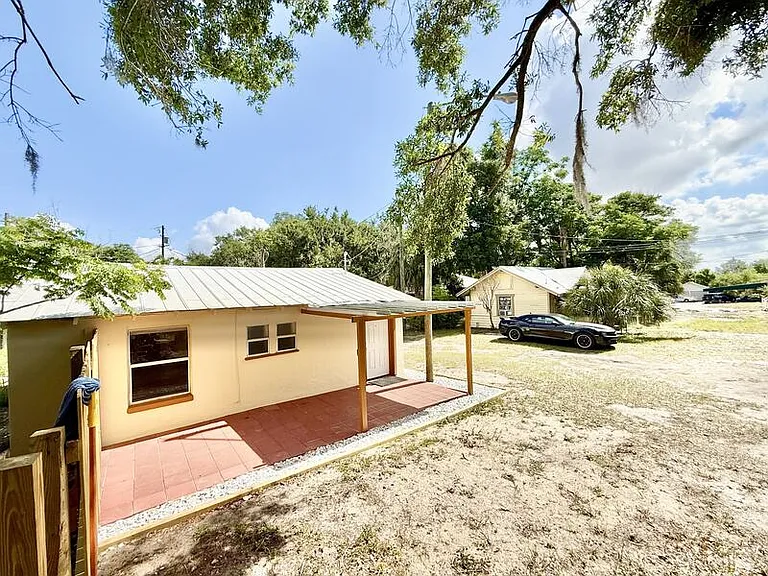 335 E Central Ave — Photo 35