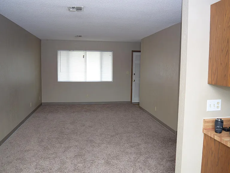 1306 Cherry Pl #A — Photo 3