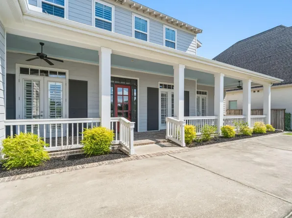 2303 Bottlebrush Ln, Conroe, TX 77384
