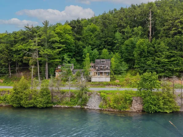 2132 Ny State Route 74, Ticonderoga, NY 12883