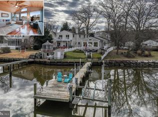 8138 Forest Glen Dr, Pasadena, MD 21122