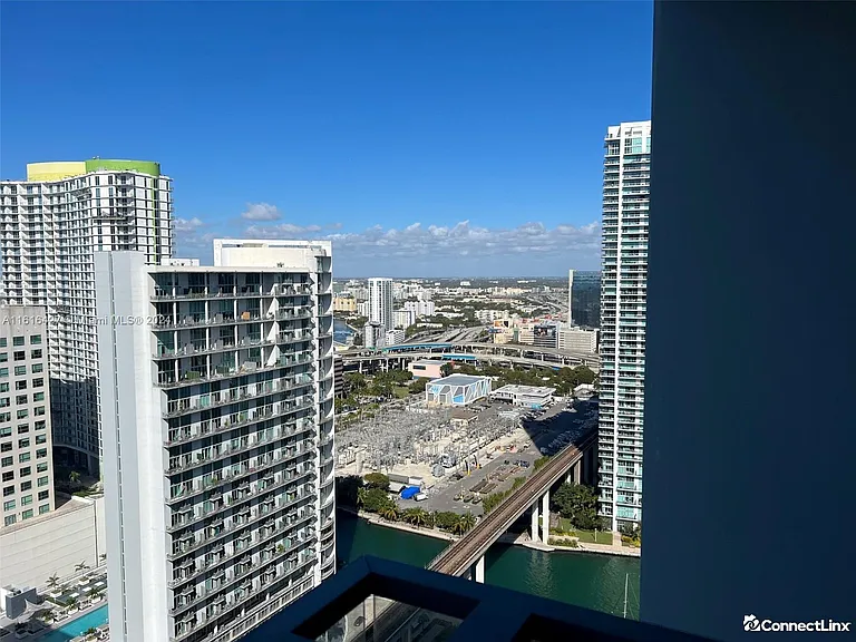88 SW 7th St #2908 — Photo 7