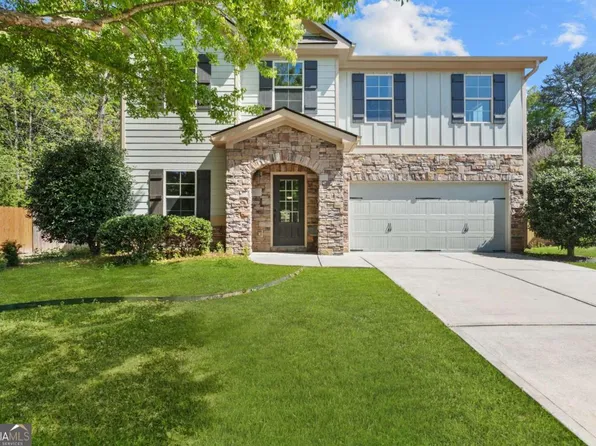 3945 Silverthorn Trce, Cumming, GA 30028