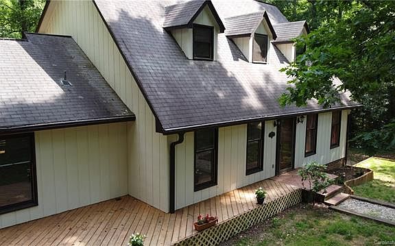 3rd image of 1782 Little John Dr