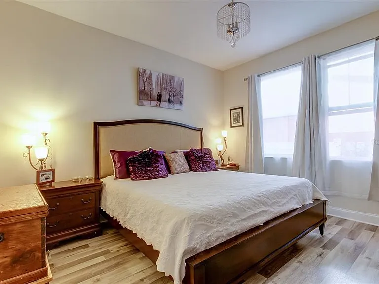 426 Birdsong Ln — Photo 14