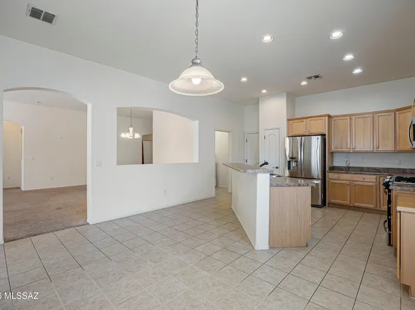6485 W Knoll Pines Way, Tucson, AZ 85757