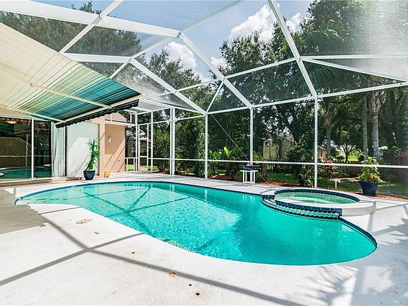 5th image of 15216 Hammock Chase Ct