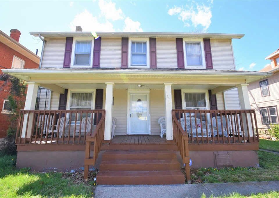 1st image of 1214 Curtis St