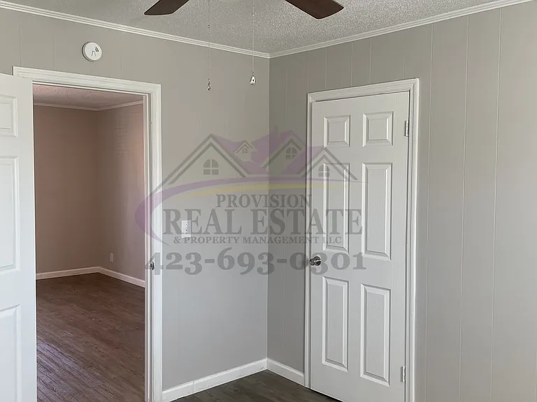 925 Lowery St NE — Photo 9