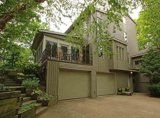 631 N Park St, Reedsburg, WI 53959