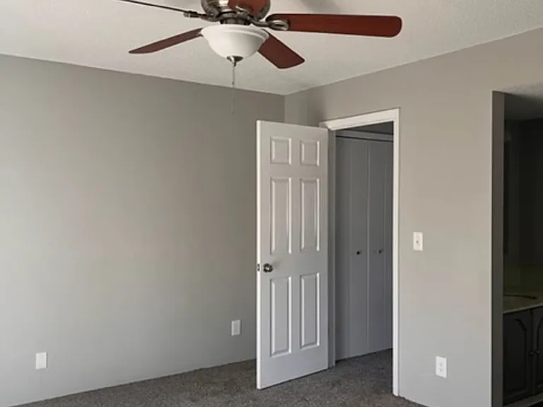 Parke East Townhomes — Photo 80