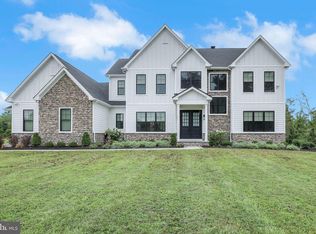 6934 Greene Meadow Ln, New Hope, PA 18938