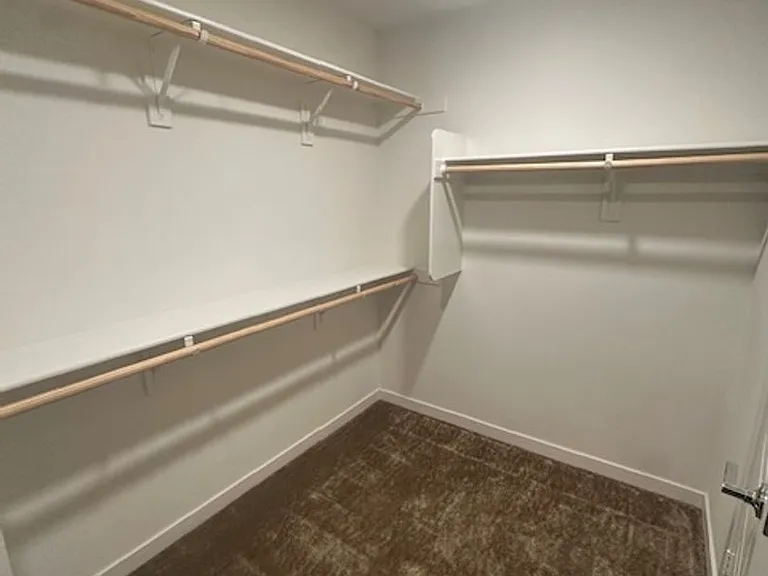 765 Winchester Dr — Photo 13