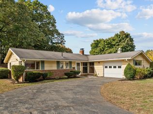 26 Mary Agnes Rd, Framingham, MA 01701